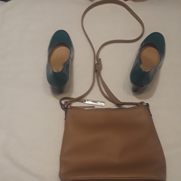 Nine West Tan Shoulder bag - Picture 1 of 4